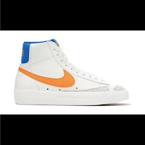 Nike Blazer Mid ’77 White / Orange / Blue
